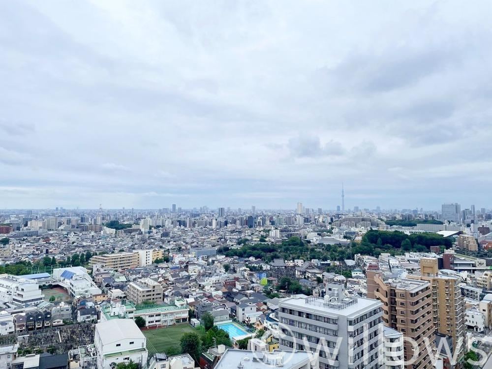 2LDK apartment in Toshima Ward, Tokyo - Photo 1