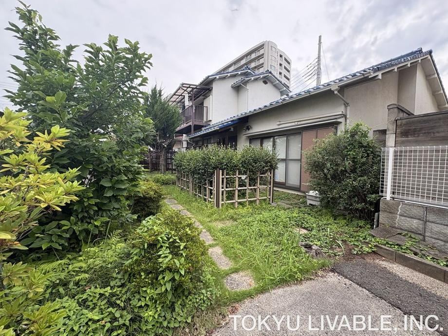 377 m² land in Urawa Ward, Saitama - Photo 1