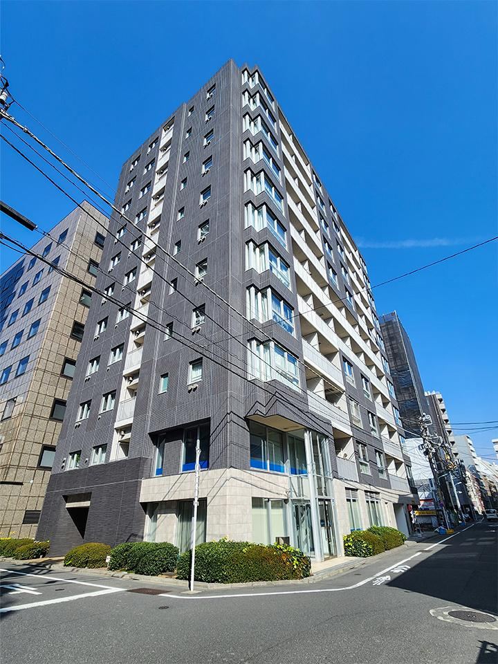 2LDK apartment in Chuo Ward, Tokyo - Photo 1