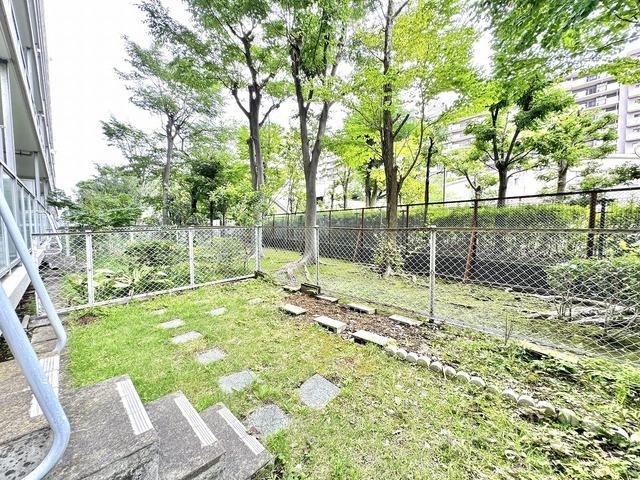 2LDK+S apartment in Sakura Ward, Saitama - Photo 1