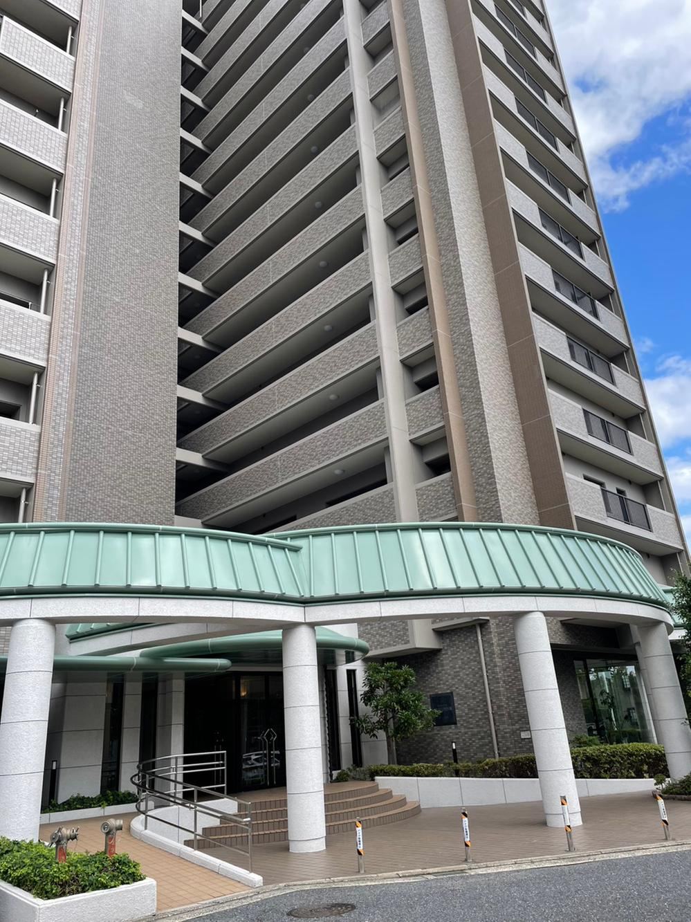 3LDK apartment in Nishi Ward, Hiroshima - Photo 1