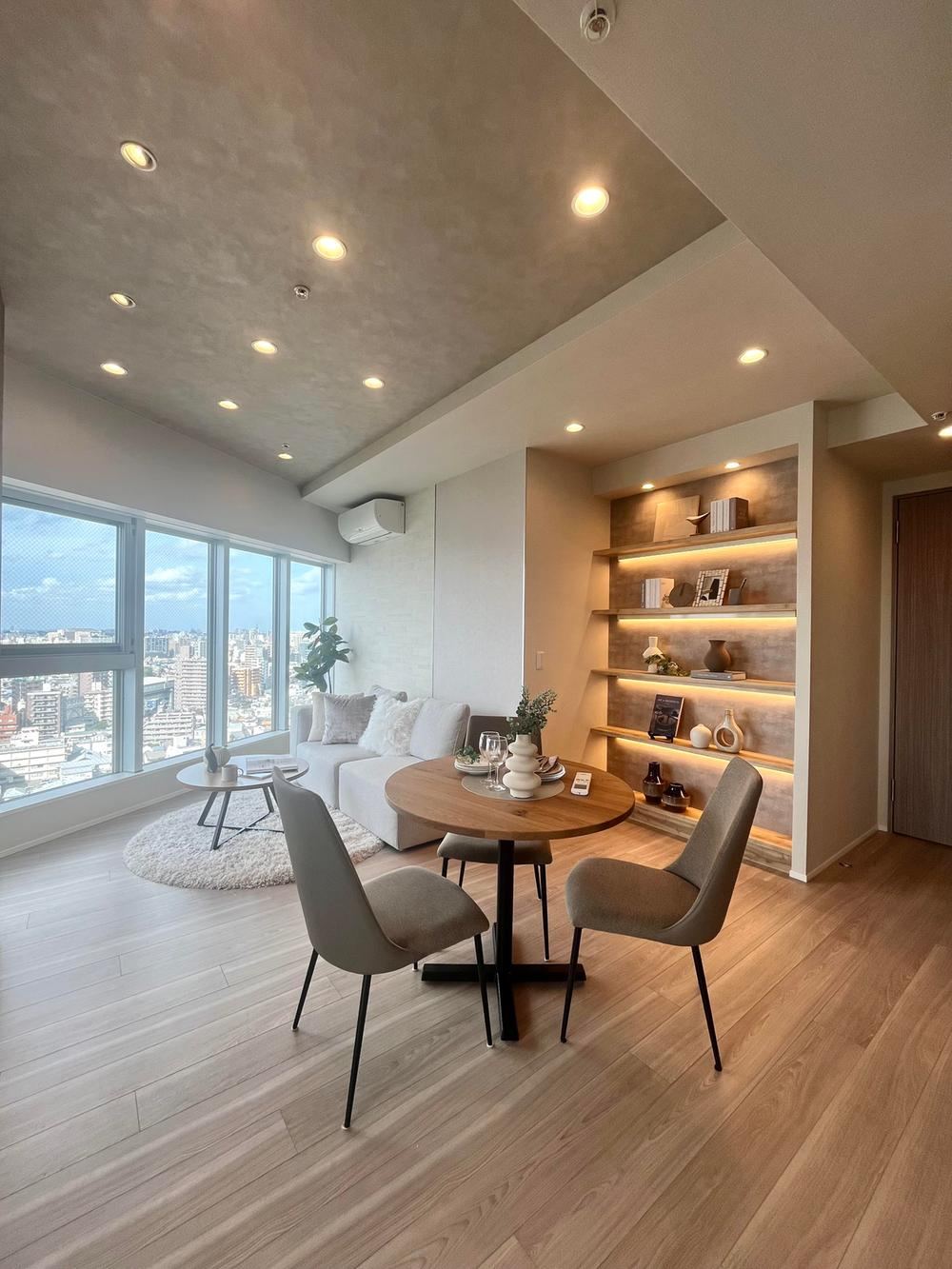 2LDK apartment in Toshima Ward, Tokyo - Photo 1