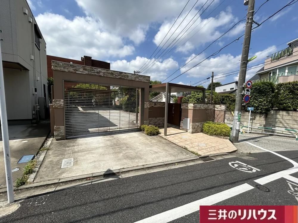174 m² land in Setagaya Ward, Tokyo - Photo 1