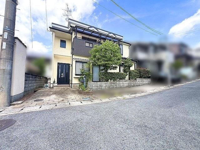4LDK+S house in Yamatokoriyama, Nara - Photo 1
