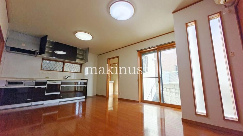 3LK+S house in Habikino, Osaka - Photo 1