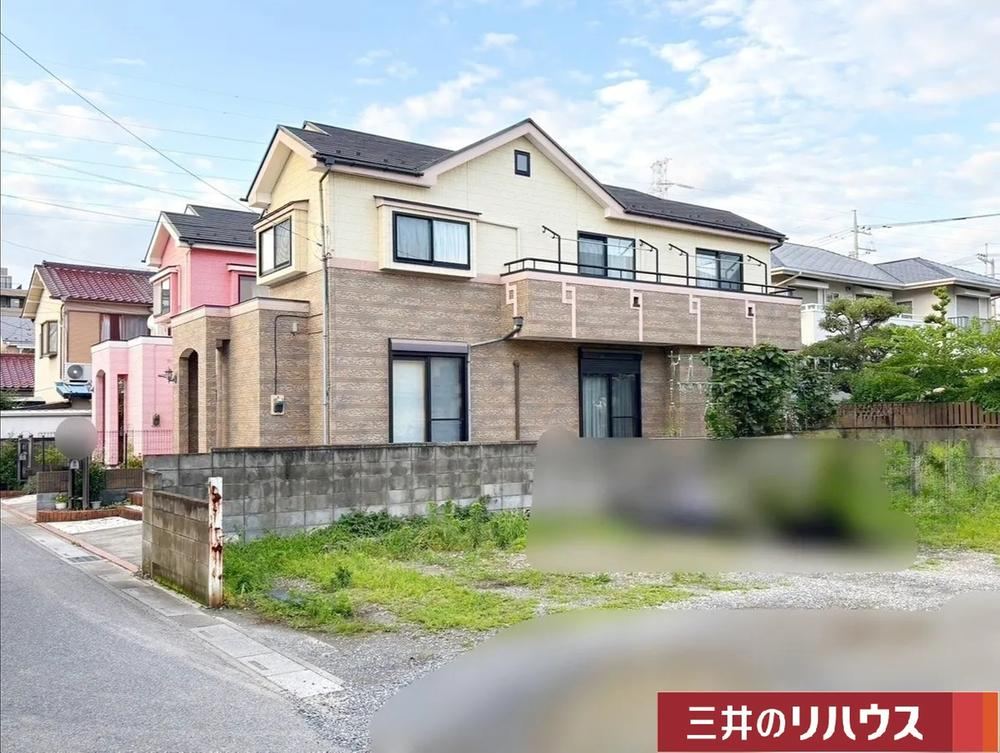 4LDK house in Soka, Saitama - Photo 1