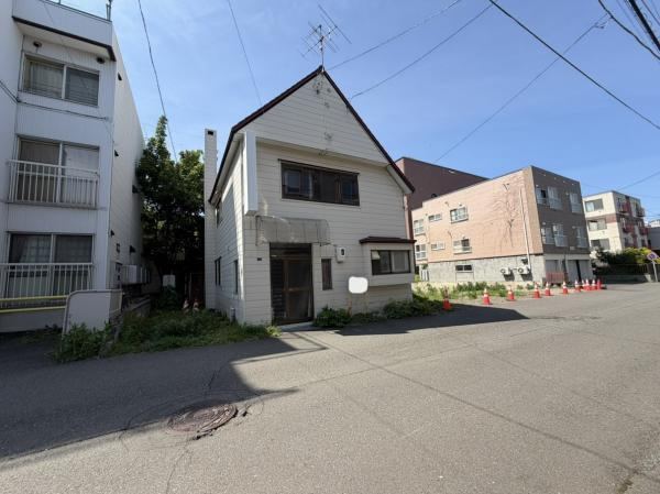157 m² land in Toyohira Ward, Sapporo, Hokkaido - Photo 1