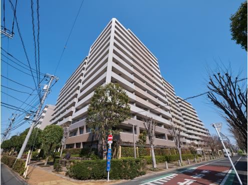 3LDK apartment in Musashino, Tokyo - Photo 1