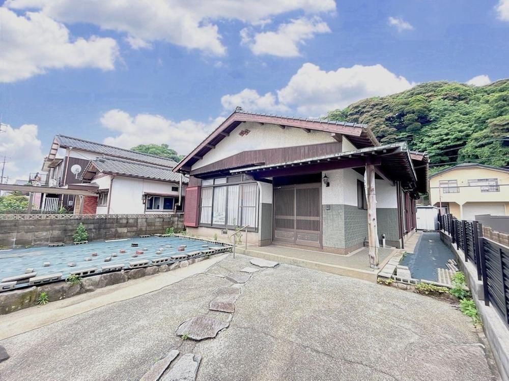 5DK house in Shimonoseki, Yamaguchi - Photo 1