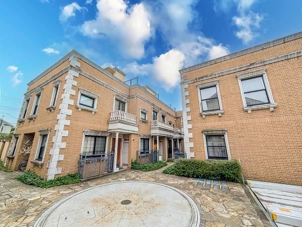 3LDK apartment in Suginami Ward, Tokyo - Photo 1