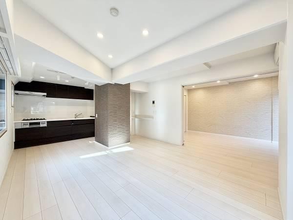 3LDK apartment in Edogawa Ward, Tokyo - Photo 1
