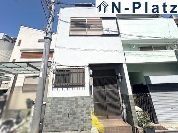 3DK+S house in Higashinari Ward, Osaka - Photo 1