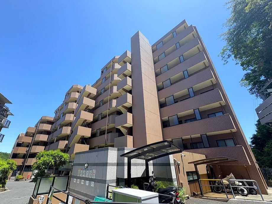 4LDK apartment in Kamakura, Kanagawa - Photo 1