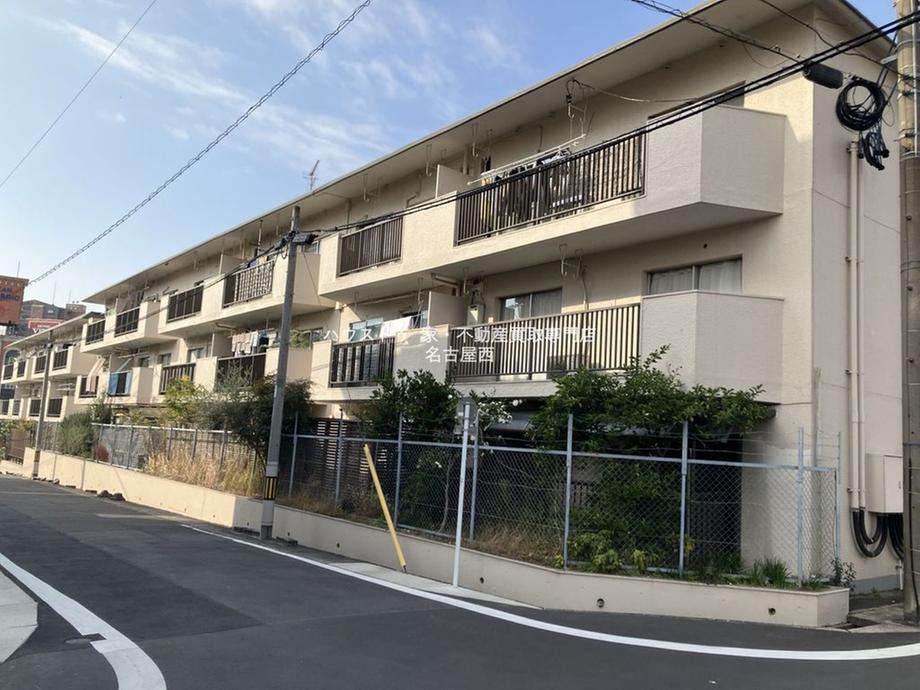 3LDK apartment in Meito Ward, Nagoya, Aichi - Photo 1