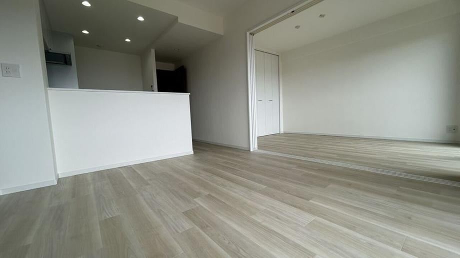 2LDK+S apartment in Kawaguchi, Saitama - Photo 1