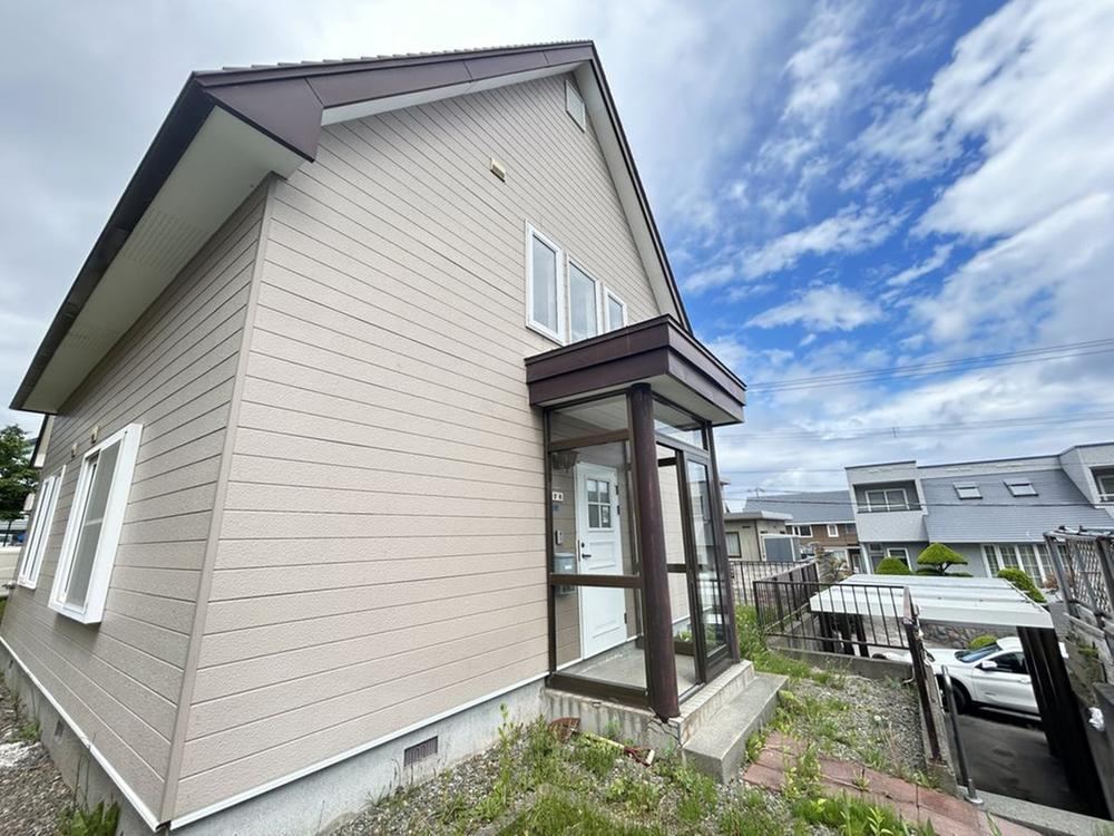 4LDK house in Otaru, Hokkaido - Photo 1