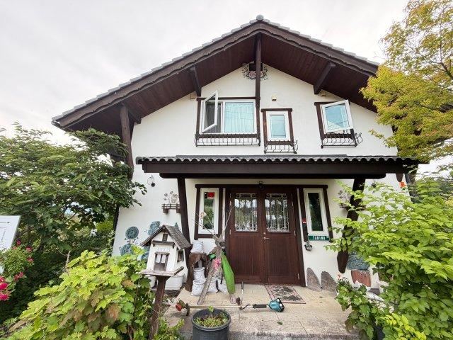 4LDK+S house in Hokuto, Yamanashi - Photo 1