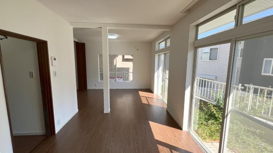 3LDK+S house in Isogo Ward, Yokohama, Kanagawa - Photo 1