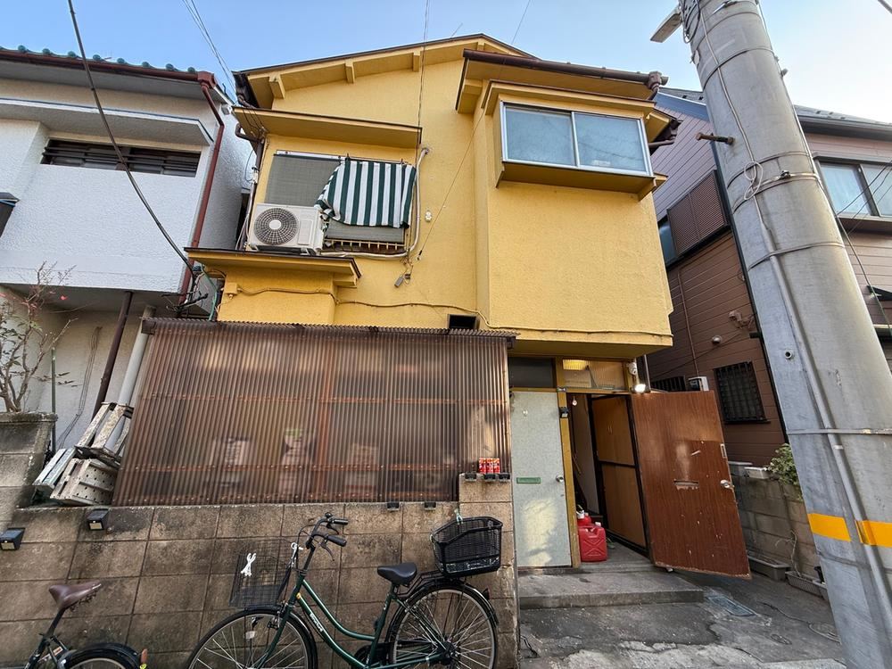 3LDK house in Edogawa Ward, Tokyo - Photo 1