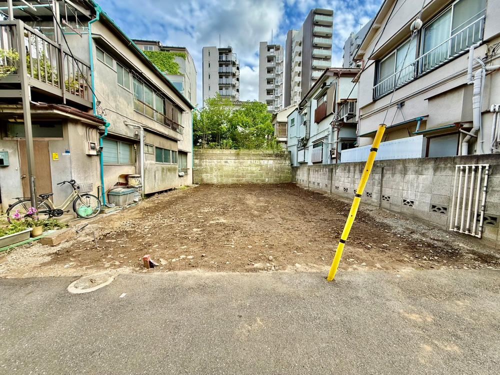 63 m² land in Kita Ward, Tokyo - Photo 1