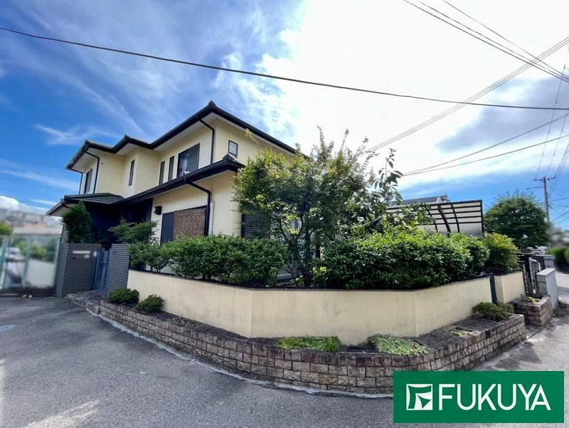 5LDK+S house in Izumi, Osaka - Photo 1
