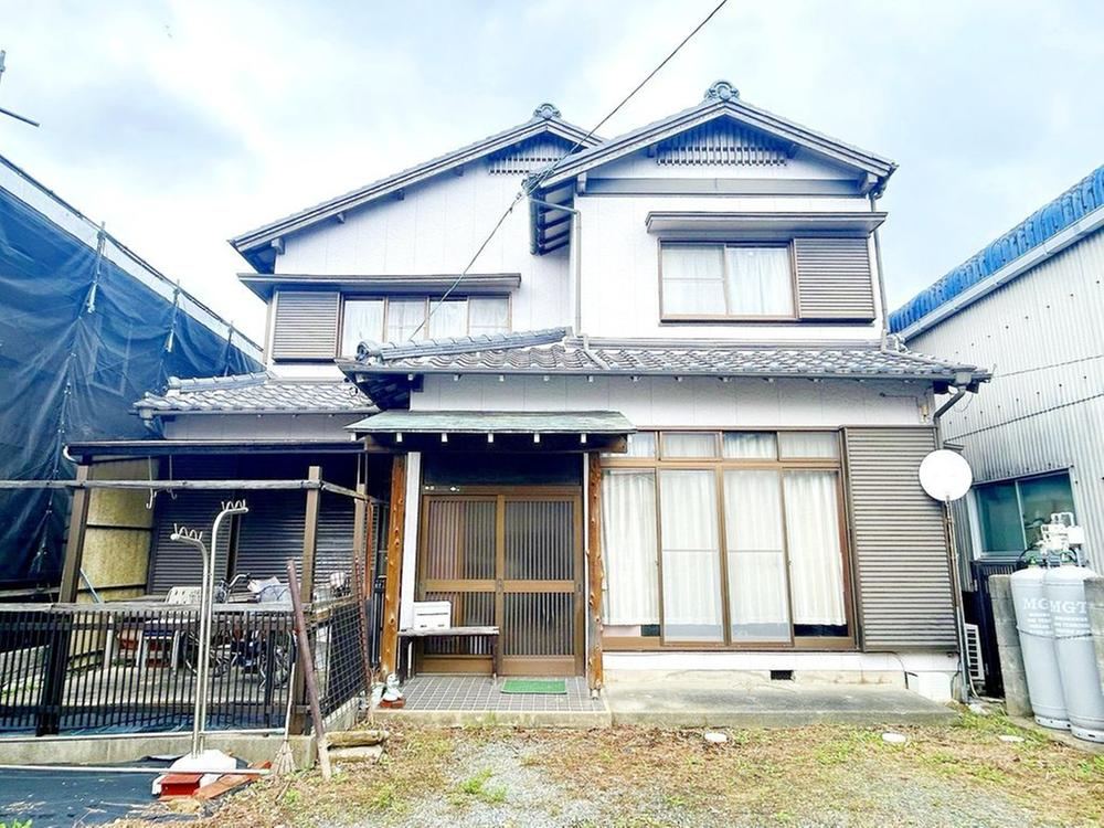 5DK house in Toyohashi, Aichi - Photo 1