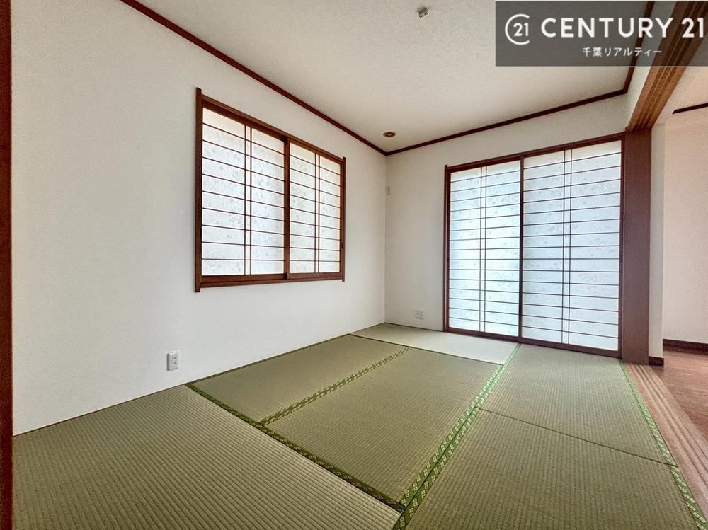 4LDK house in Hanamigawa Ward, Chiba - Photo 1
