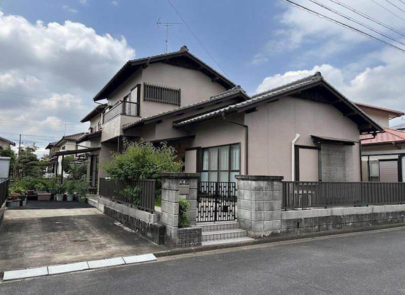 4LDK house in Tsu, Mie - Photo 1