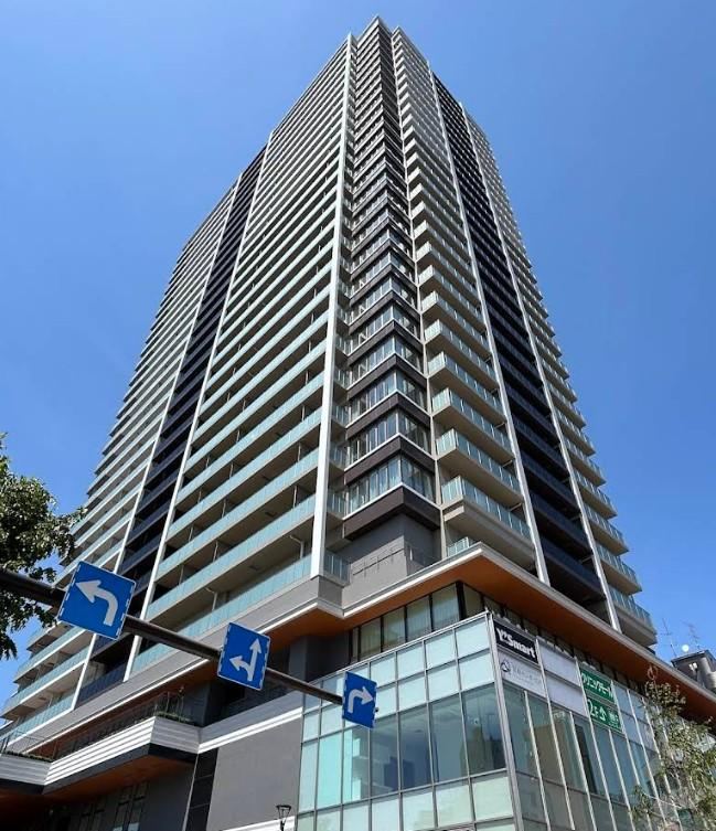3LDK apartment in Edogawa Ward, Tokyo - Photo 1