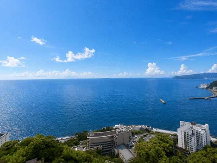 2LDK apartment in Atami, Shizuoka - Photo 1