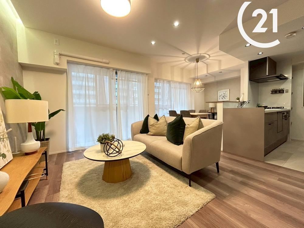 3LDK apartment in Taisho Ward, Osaka - Photo 1