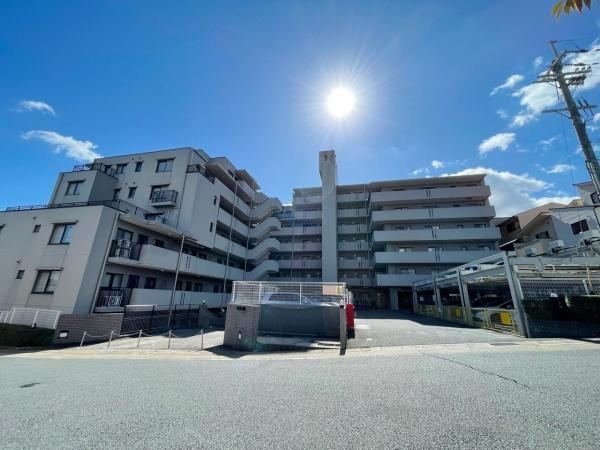 3LDK apartment in Muko, Kyoto - Photo 1