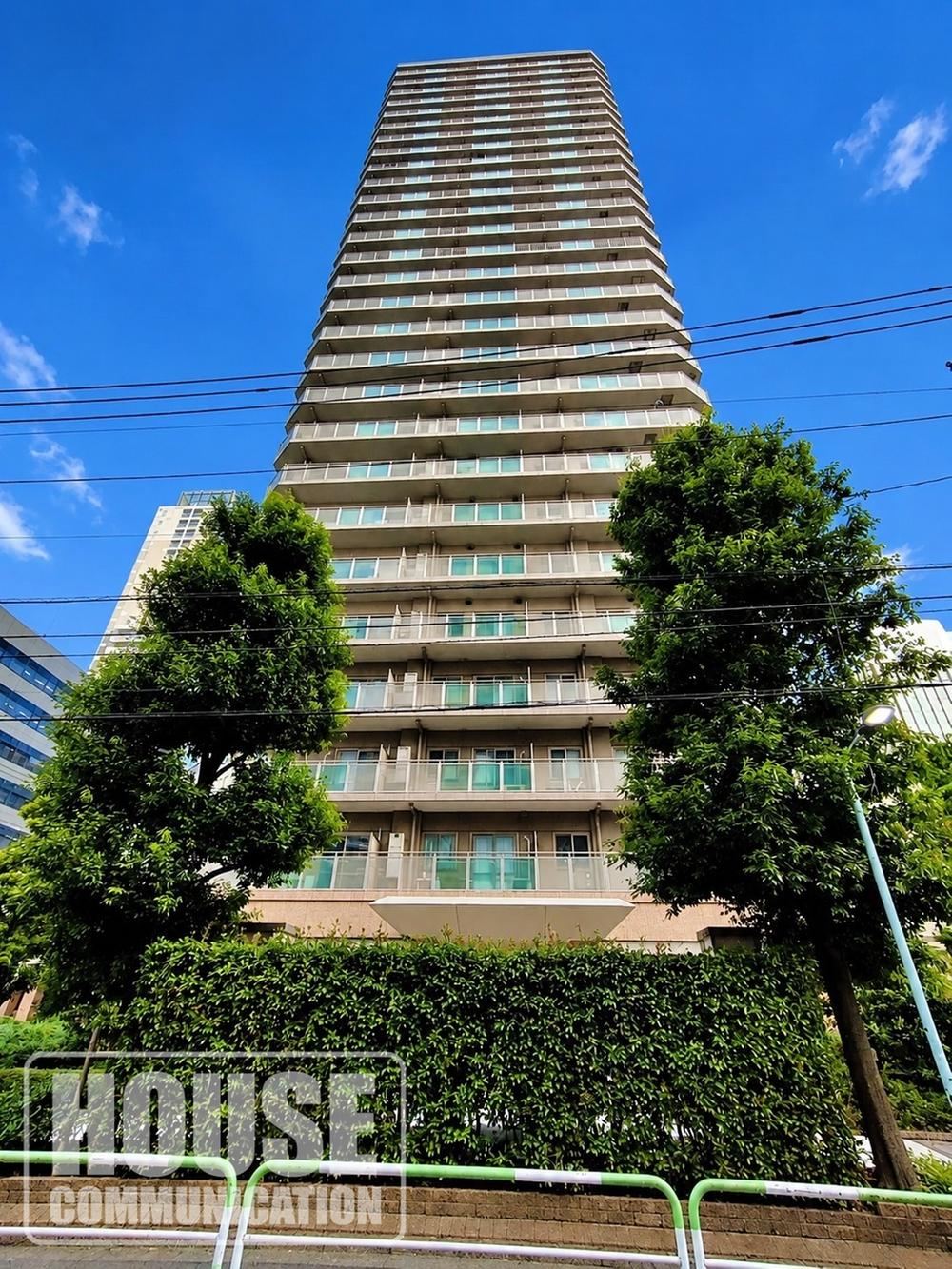 2LDK apartment in Toshima Ward, Tokyo - Photo 1