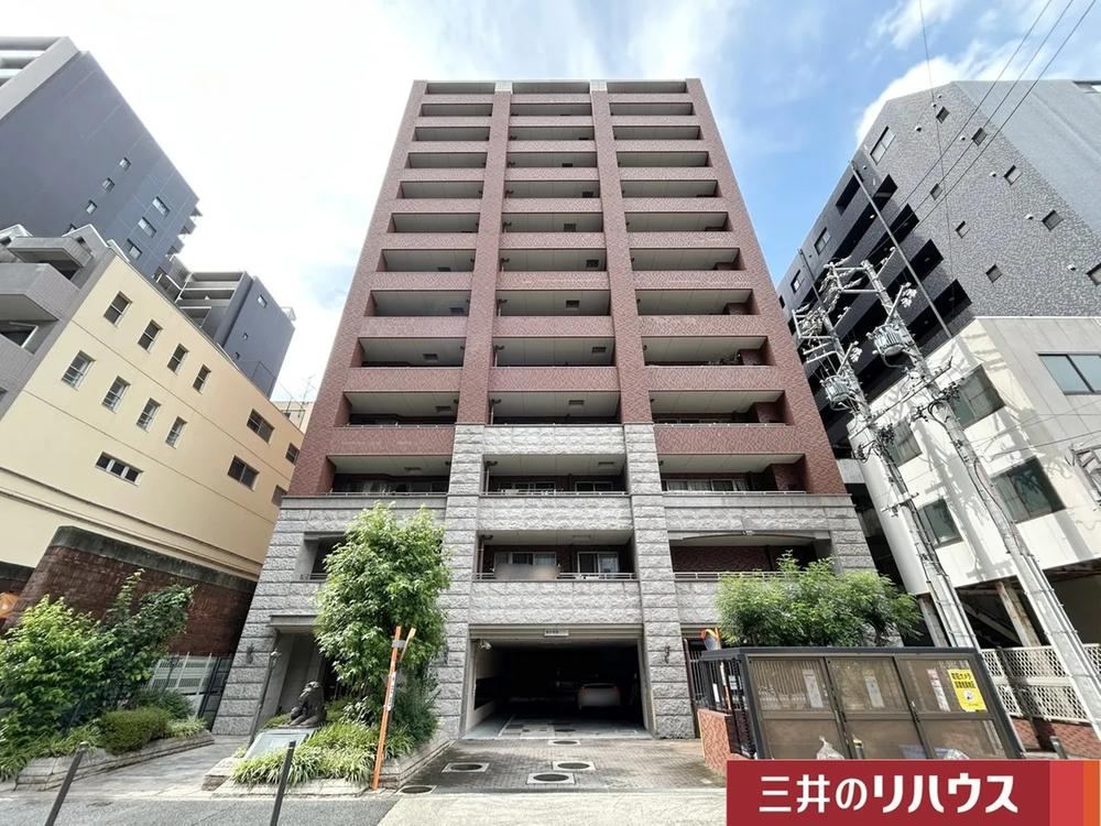 3LDK+S apartment in Higashi Ward, Nagoya, Aichi - Photo 1