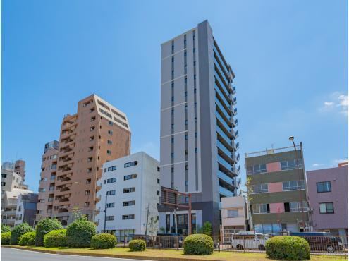 2LDK apartment in Bunkyo Ward, Tokyo - Photo 1