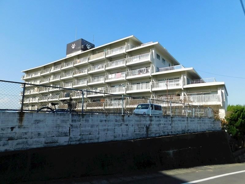 2LDK apartment in Kokurakita Ward, Kitakyushu, Fukuoka - Photo 1