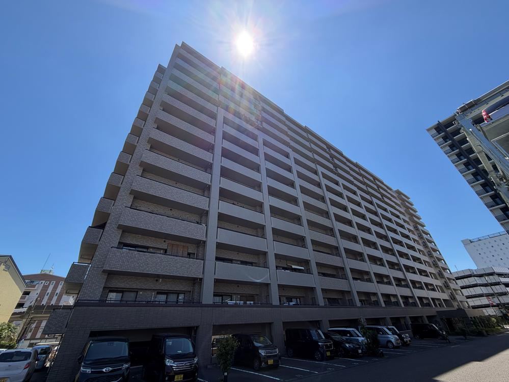 3LDK apartment in Miyazaki, Miyazaki - Photo 1