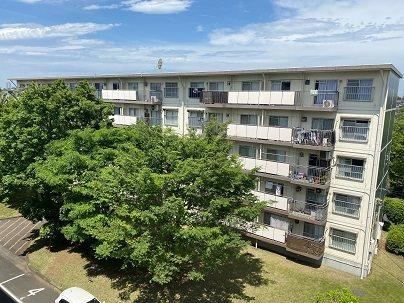 2LDK apartment in Wakaba Ward, Chiba - Photo 1