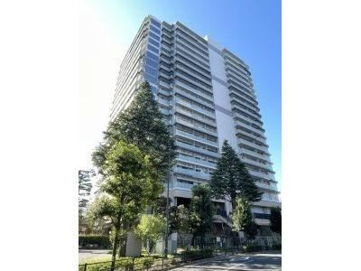 3LDK apartment in Nakano Ward, Tokyo - Photo 1