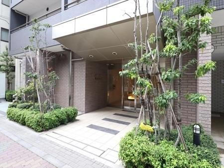 2LDK apartment in Taito Ward, Tokyo - Photo 1