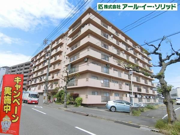 2LDK apartment in Naka Ward, Hiroshima - Photo 1