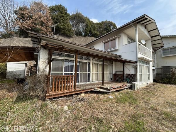 6LDK house in Fuchu, Aki District, Hiroshima - Photo 1