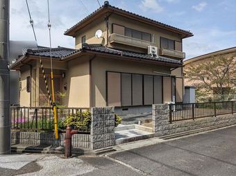 4LDK+S house in Maibara