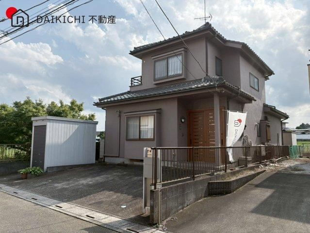 4LDK house in Hatoyama, Hiki District, Saitama - Photo 1