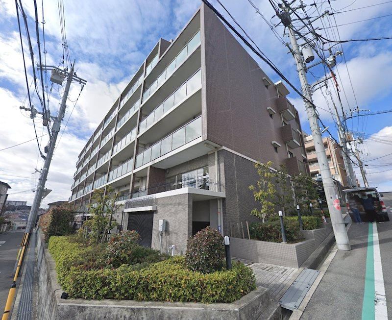 3LDK apartment in Hirakata, Osaka - Photo 1