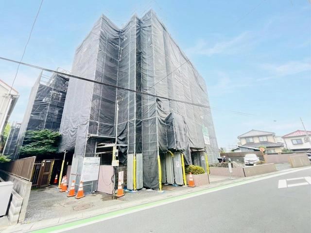 3LDK apartment in Sakura Ward, Saitama - Photo 1