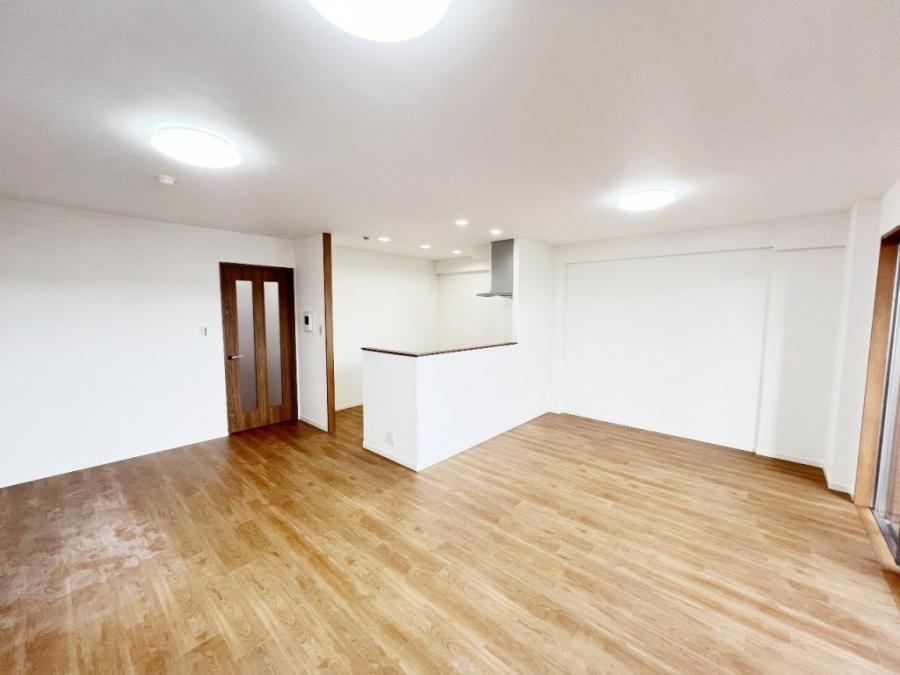 4LDK apartment in Hachioji, Tokyo - Photo 1