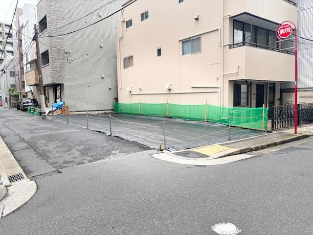 102 m² land in Minato Ward, Tokyo - Photo 1