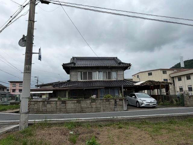 7DK house in Fukuyama, Hiroshima - Photo 1