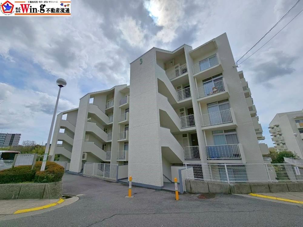 4DK apartment in Kita Ward, Kobe, Hyogo - Photo 1